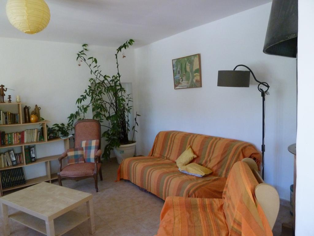 Le Val Leron Bed & Breakfast Valaurie ภายนอก รูปภาพ