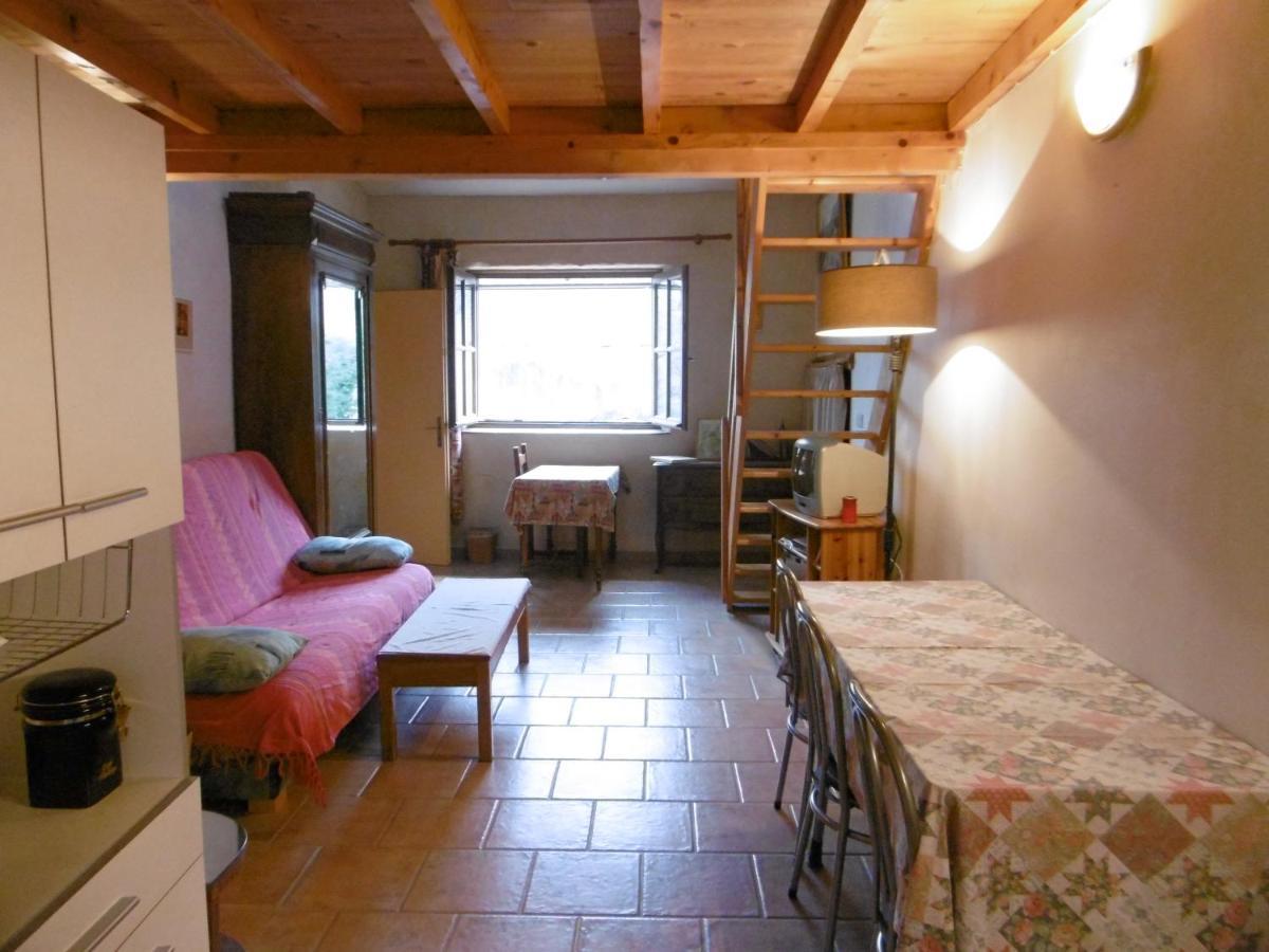 Le Val Leron Bed & Breakfast Valaurie ภายนอก รูปภาพ